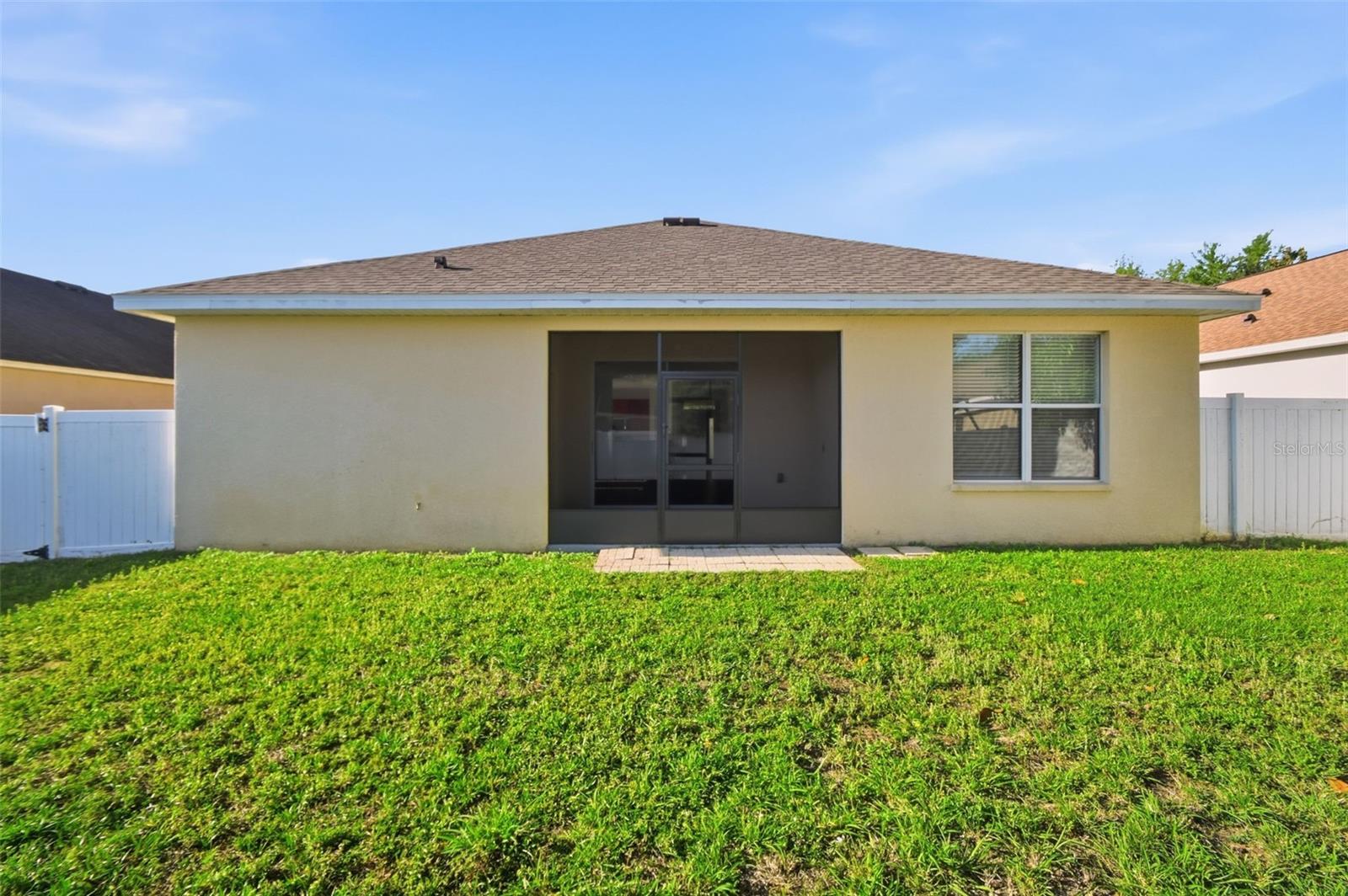 SOUTHERN OAKS GROVE - Residential