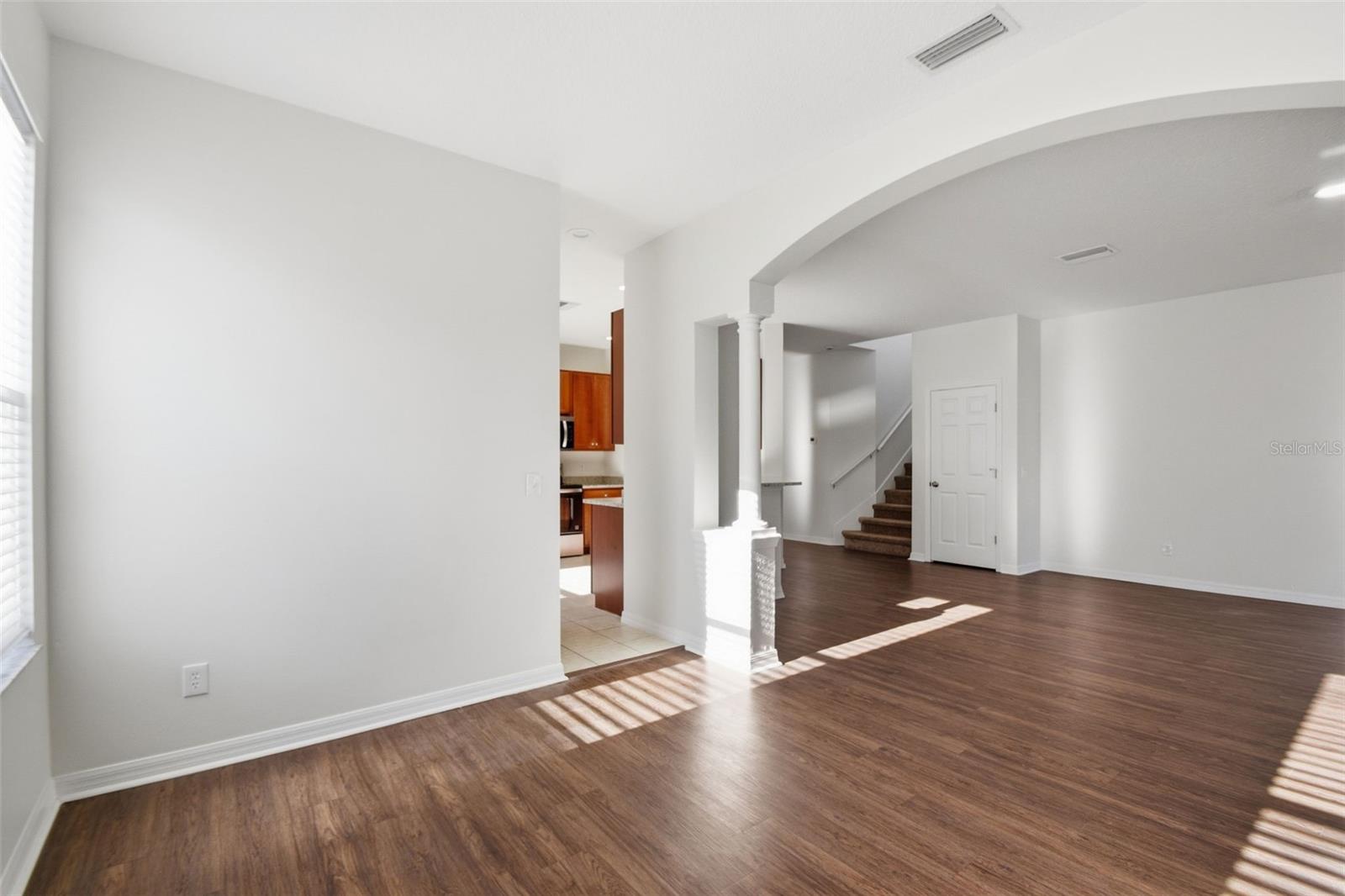 SOUTHERN OAKS GROVE - Residential