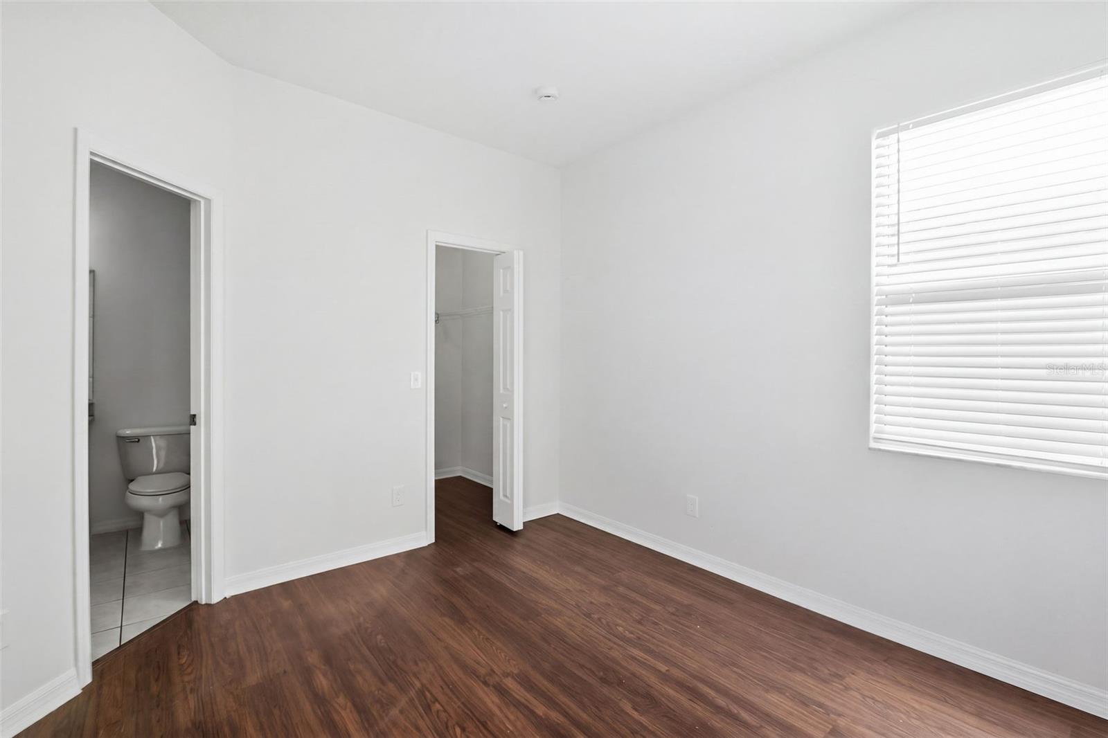 SOUTHERN OAKS GROVE - Residential