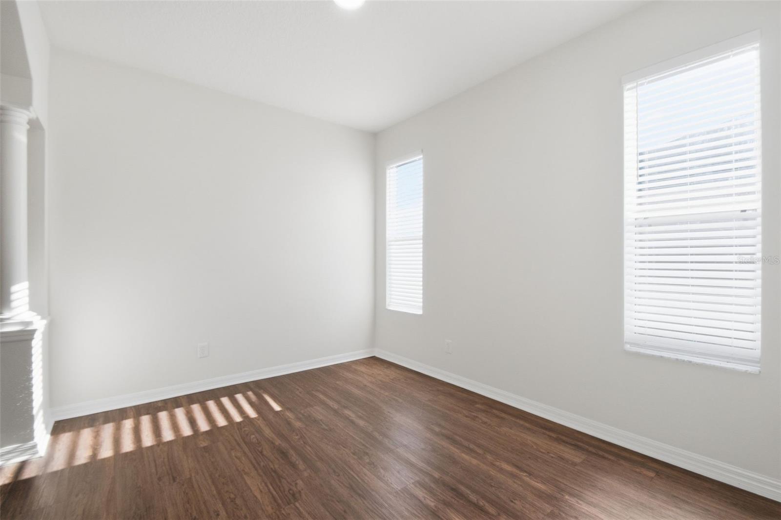 SOUTHERN OAKS GROVE - Residential