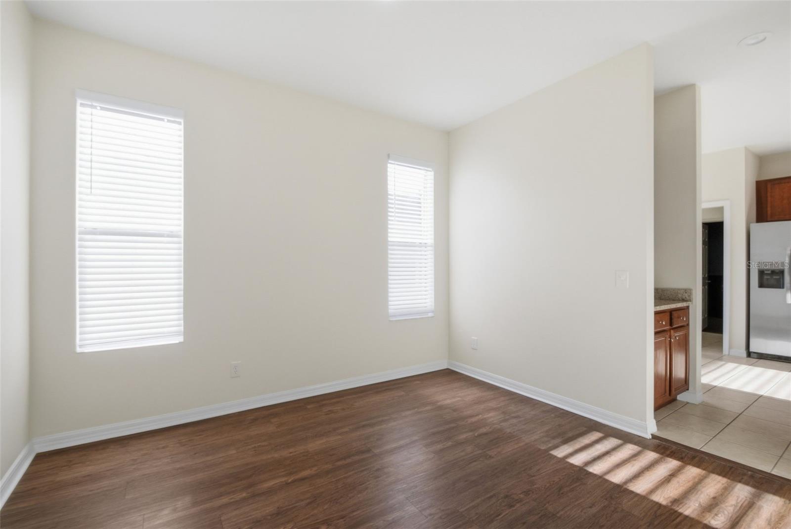 SOUTHERN OAKS GROVE - Residential