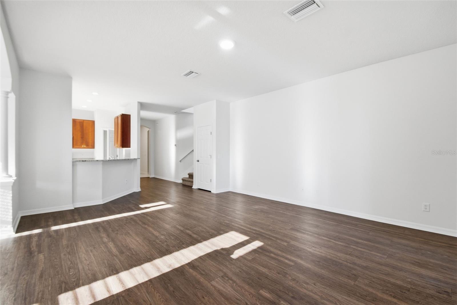 SOUTHERN OAKS GROVE - Residential