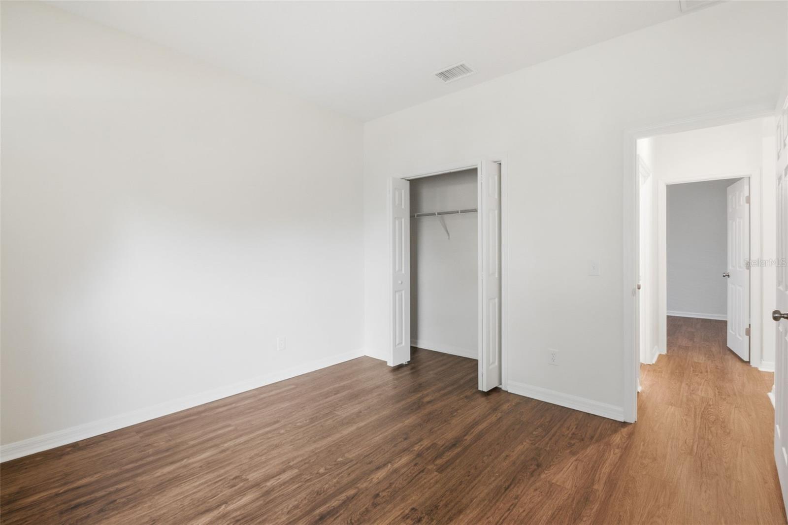 SOUTHERN OAKS GROVE - Residential