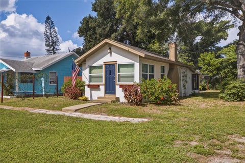 Photo of 1601 54th Street S, Gulfport, FL 33707 (MLS # TB8539030)