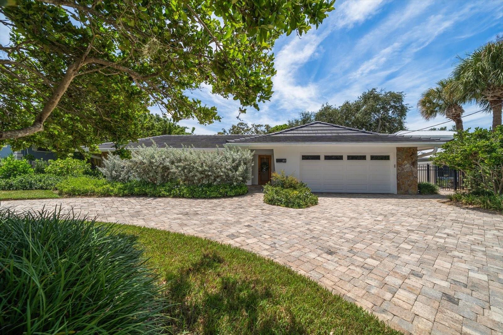811 OSCEOLA ROAD