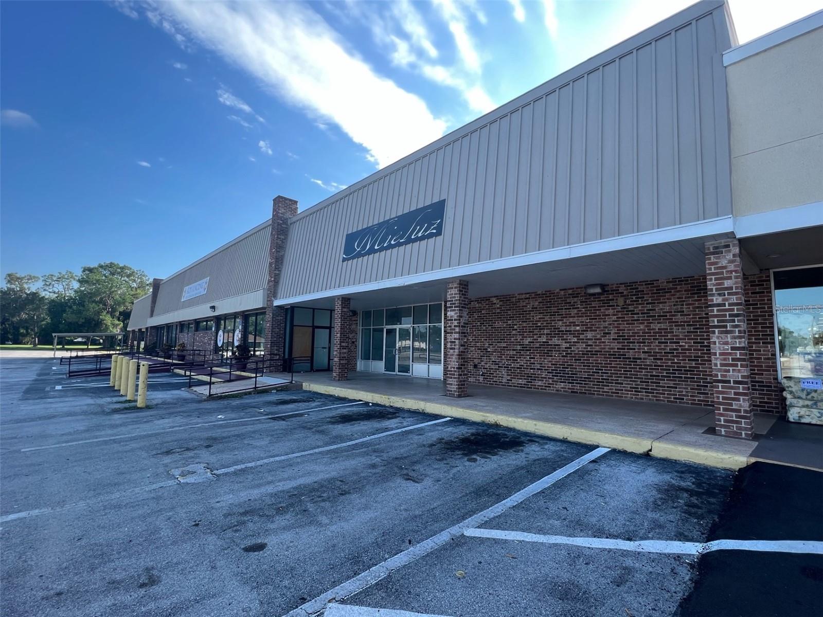 EUSTIS CLIFFORD PARK - Commercial Sale