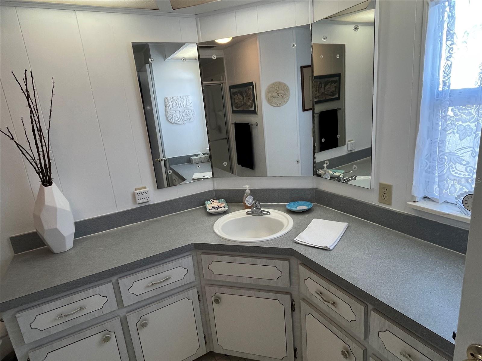 VENICE ISLE - Residential