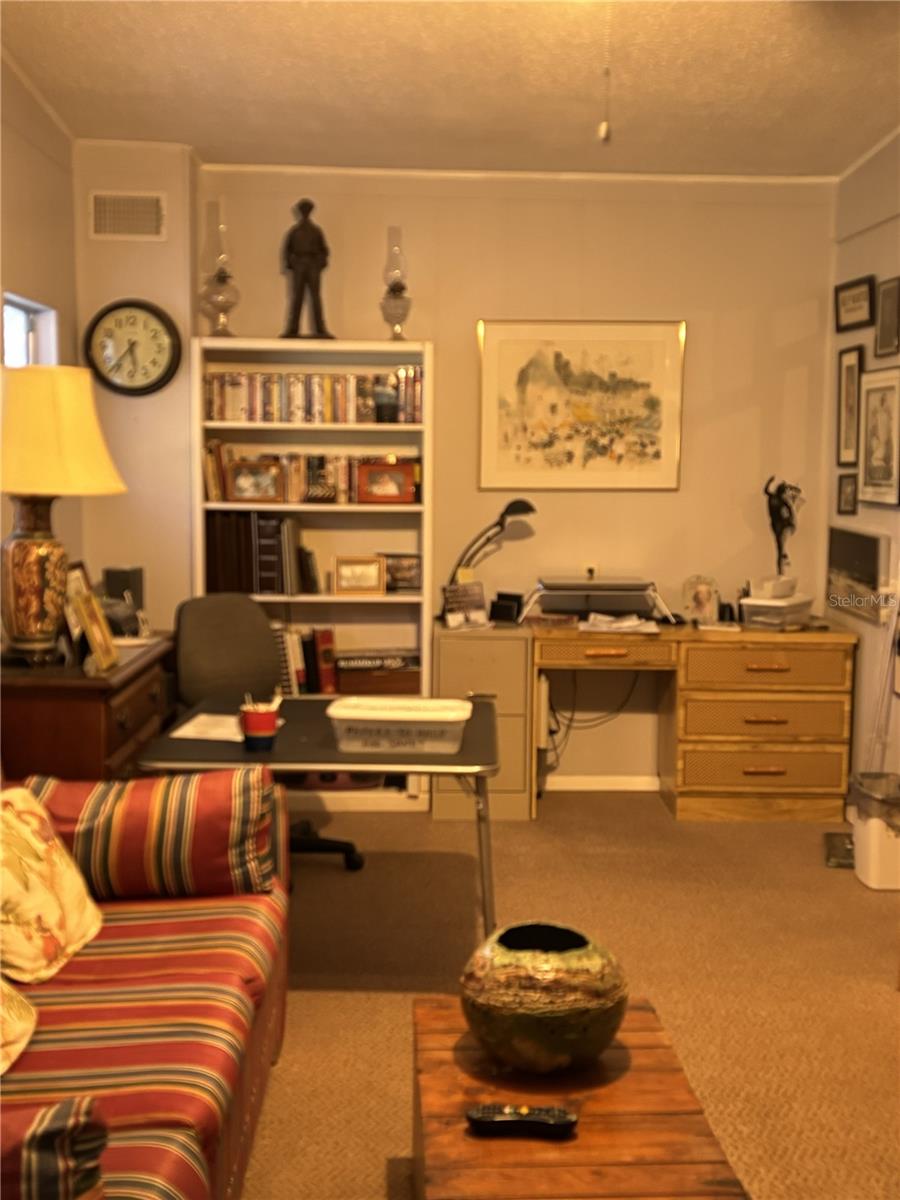 VENICE ISLE - Residential