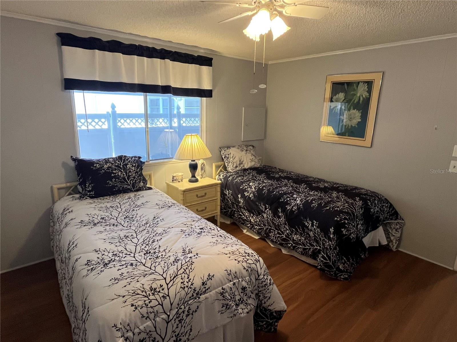 VENICE ISLE - Residential