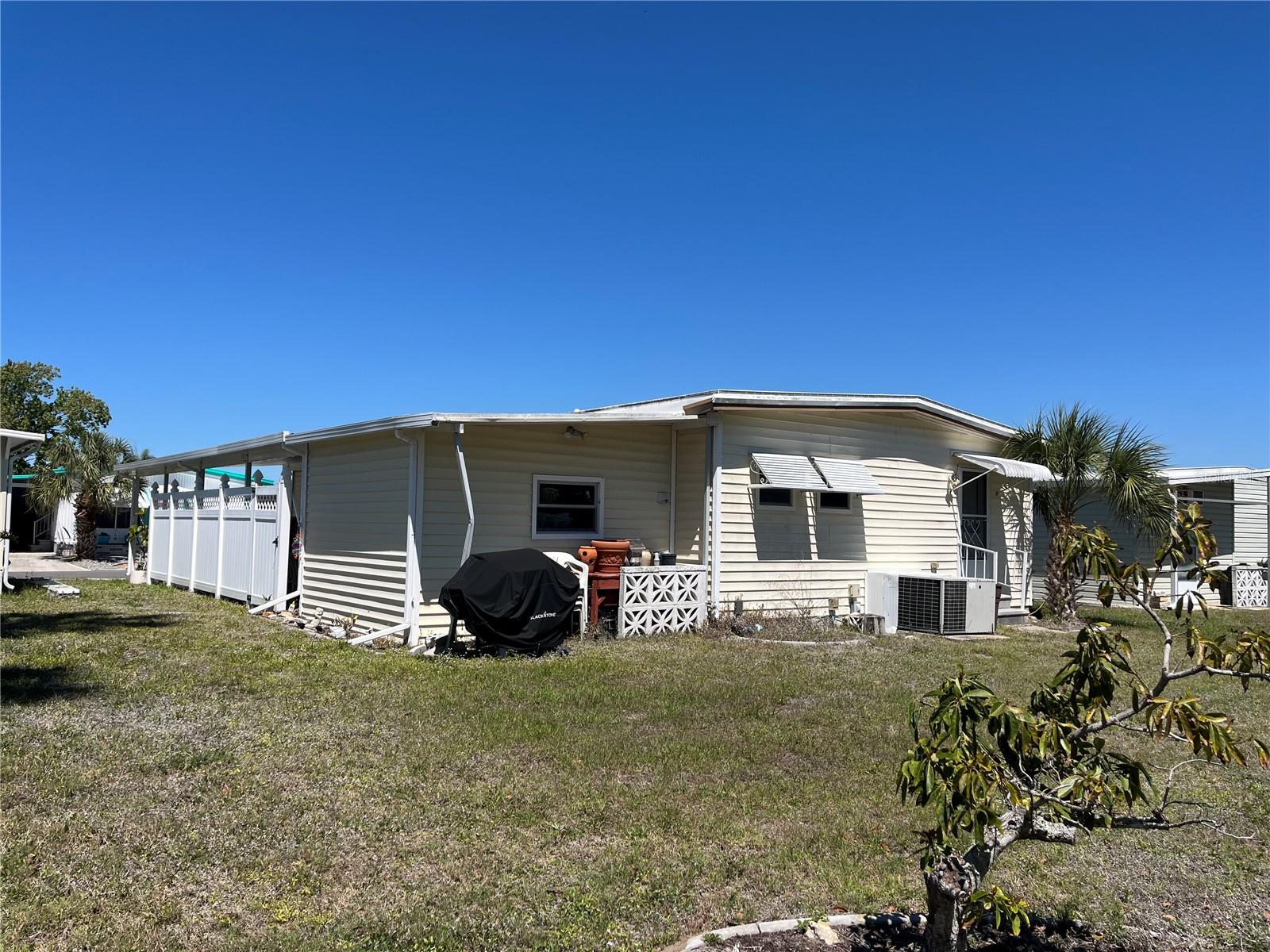 VENICE ISLE - Residential