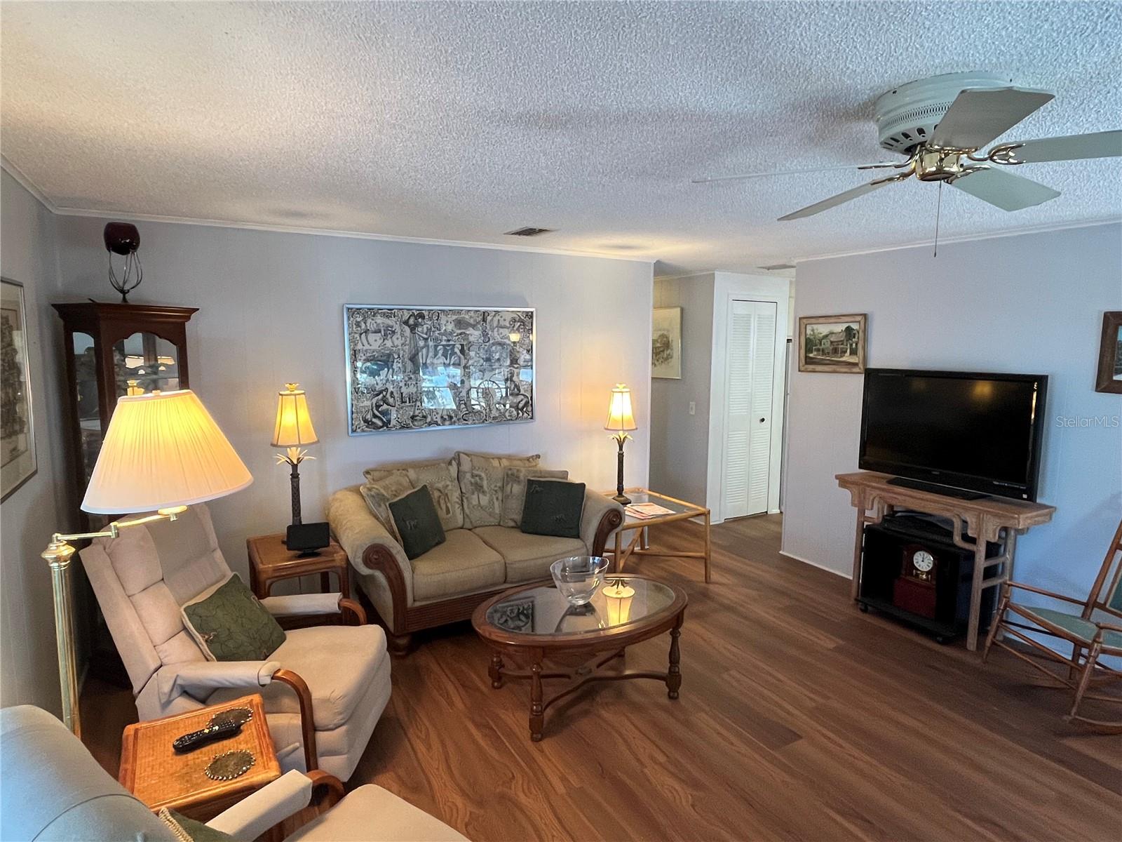 VENICE ISLE - Residential