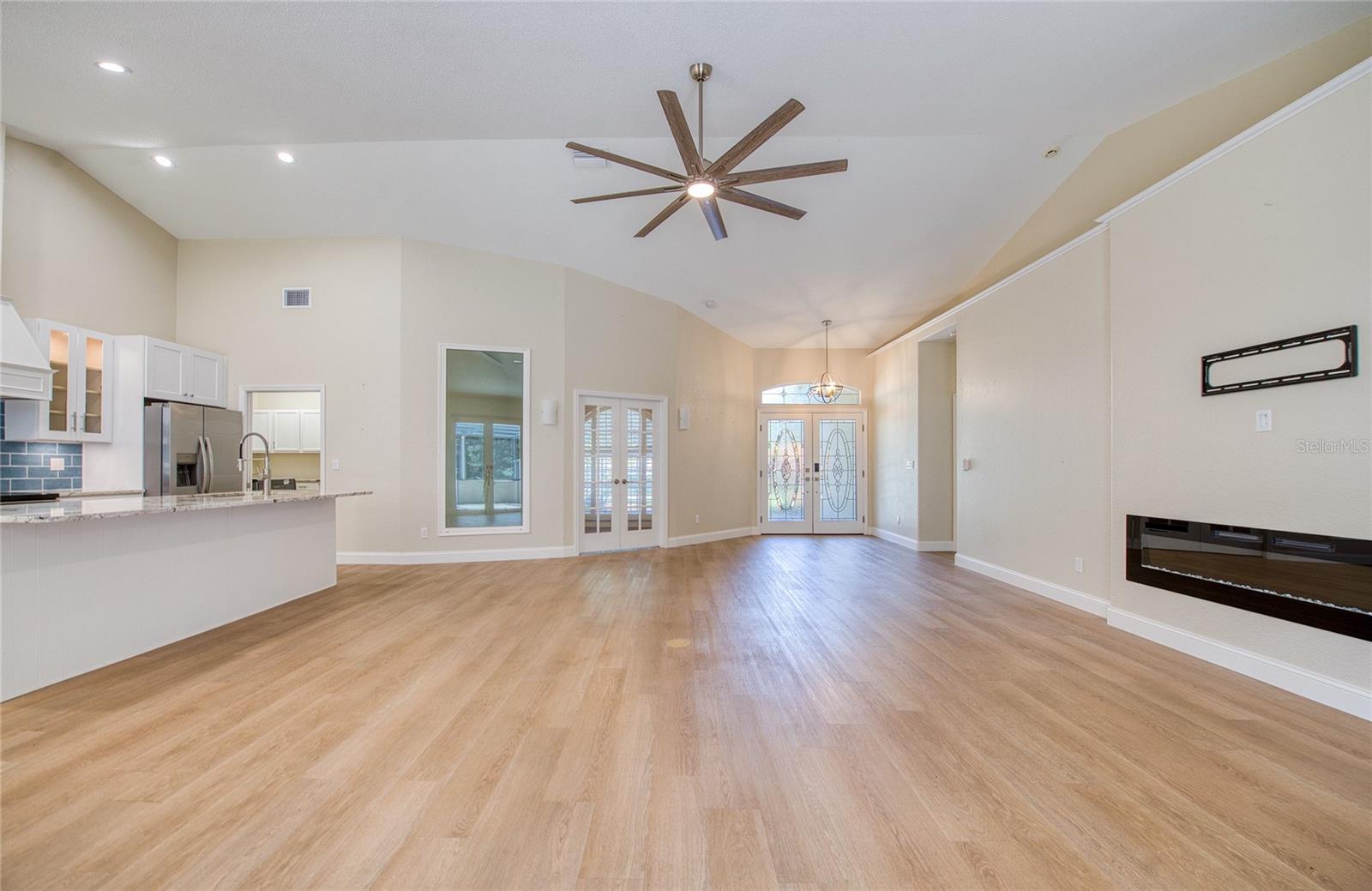 13564 OAK RUN COURT