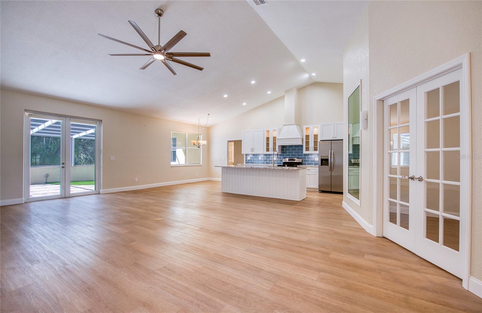 OAKHURST RUN SUB - Residential