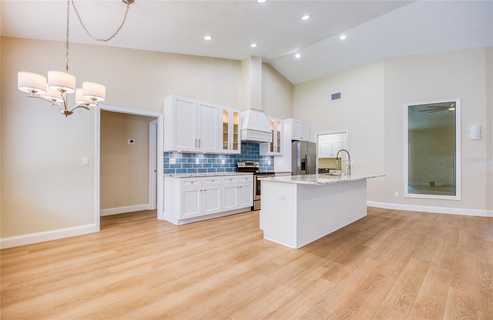 OAKHURST RUN SUB - Residential