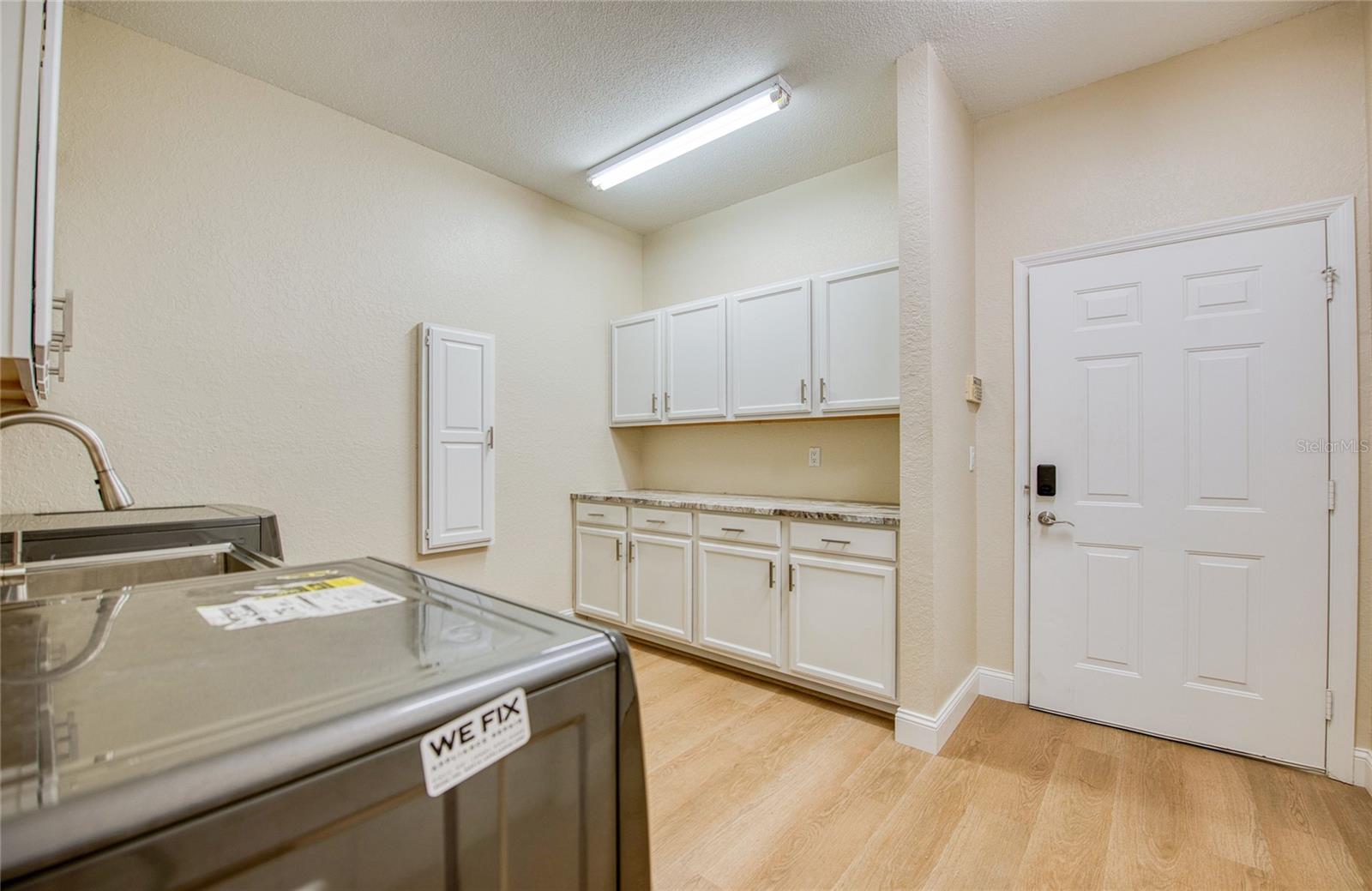 OAKHURST RUN SUB - Residential