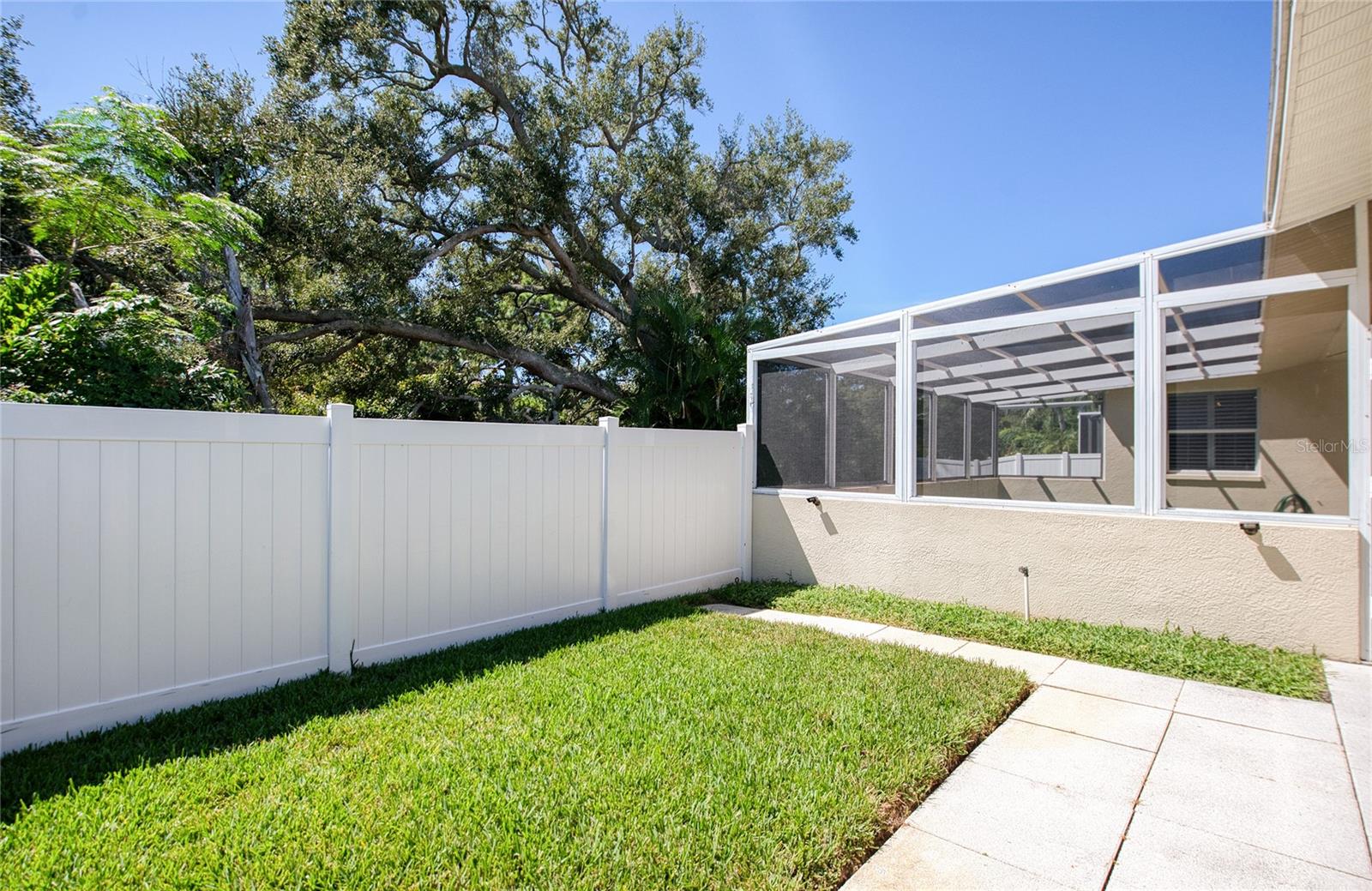 OAKHURST RUN SUB - Residential