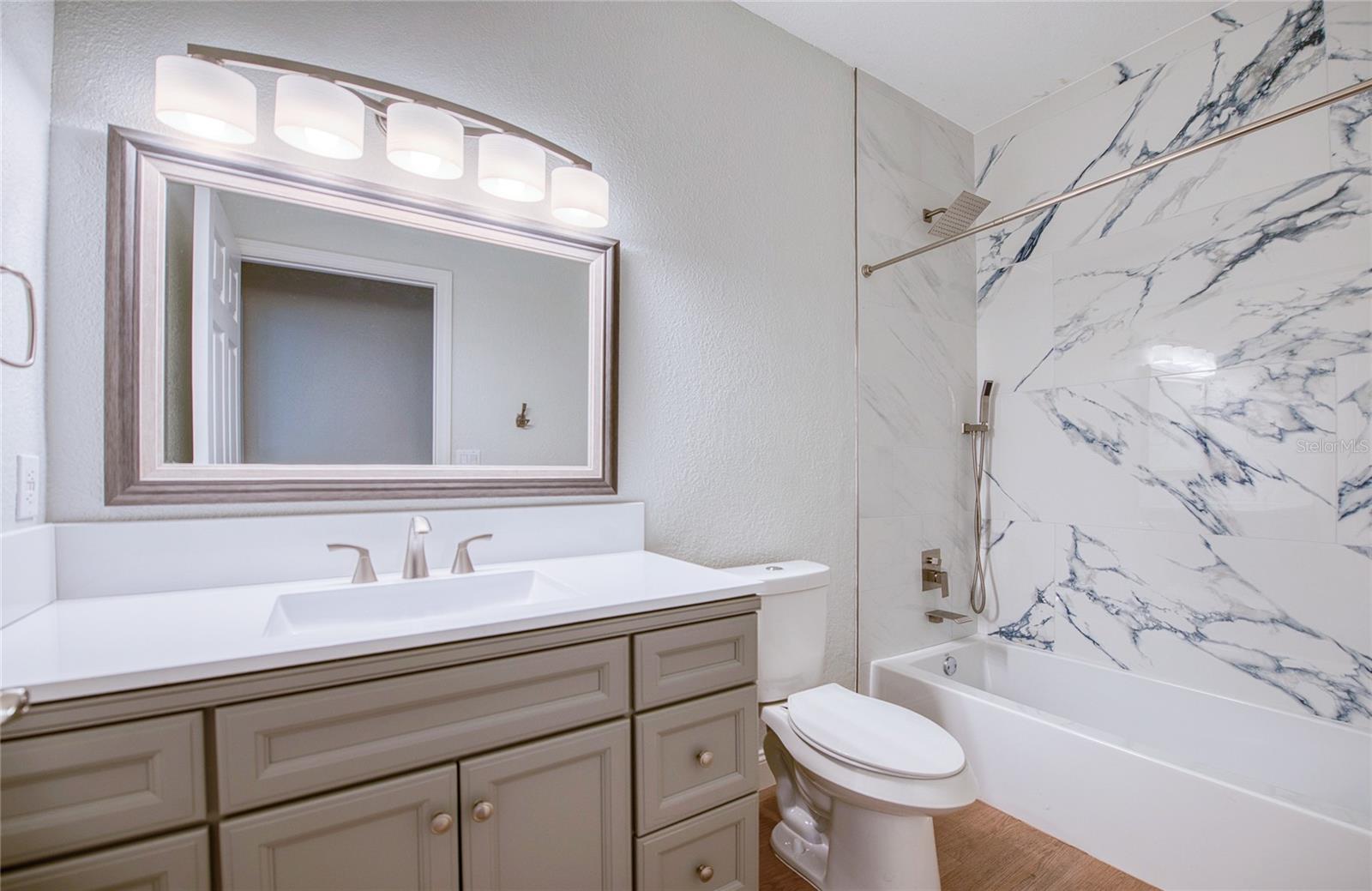 OAKHURST RUN SUB - Residential