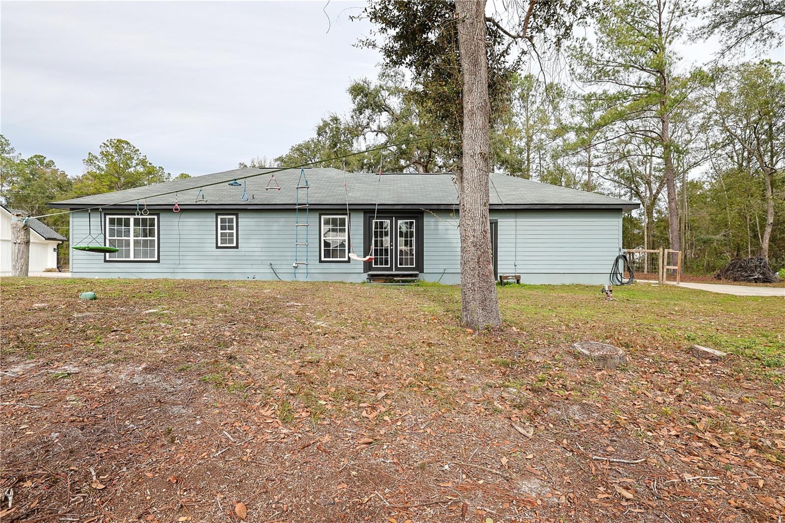 HOLLY BROOK - Residential