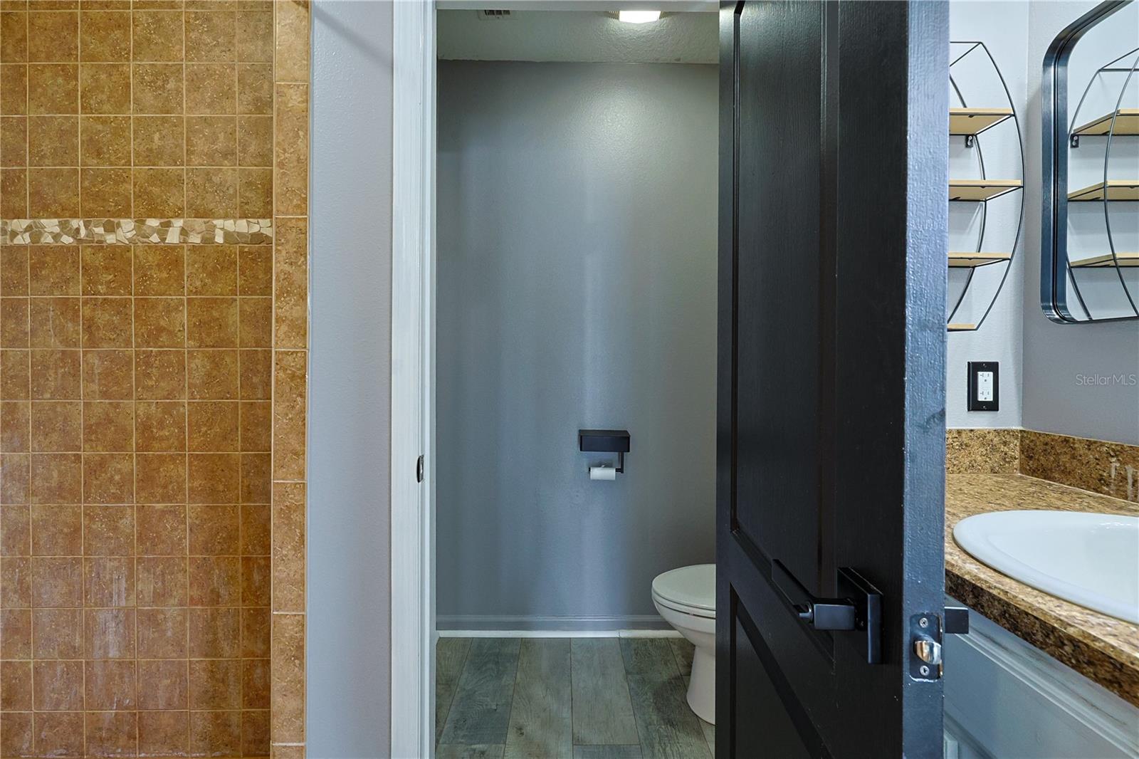 HOLLY BROOK - Residential