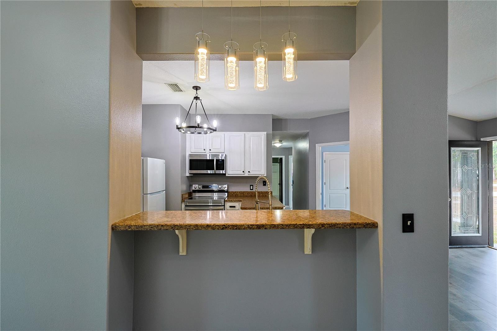 HOLLY BROOK - Residential