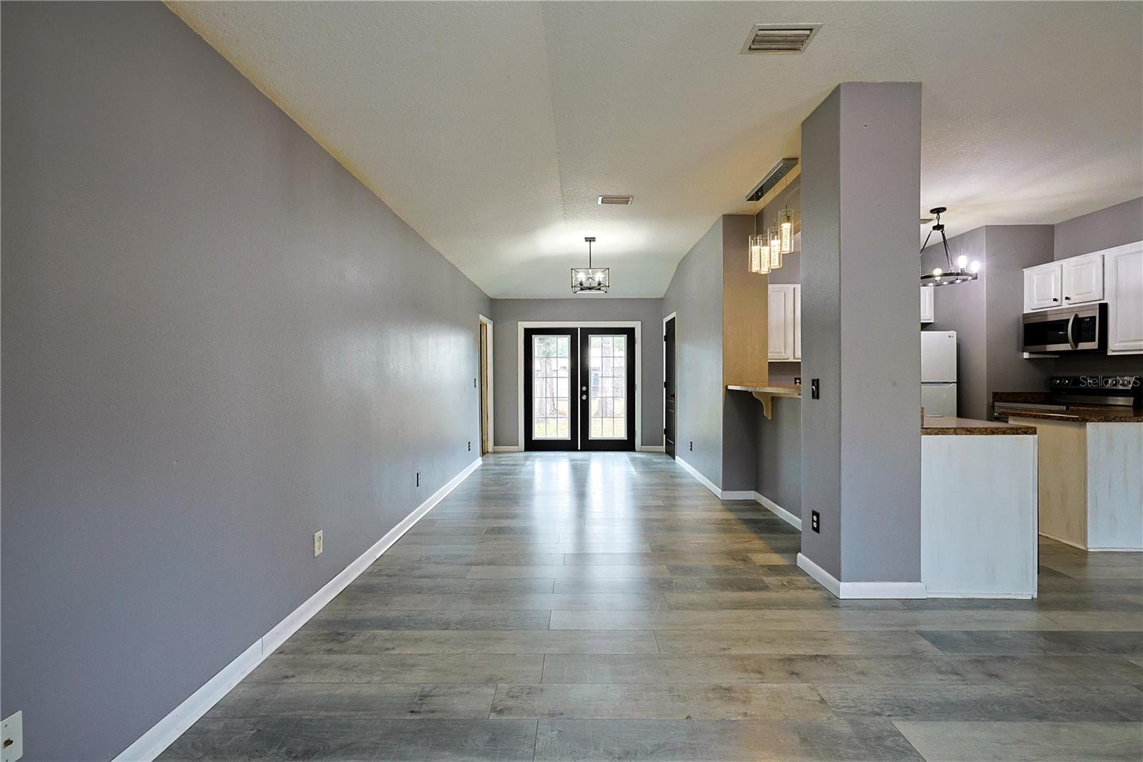 HOLLY BROOK - Residential