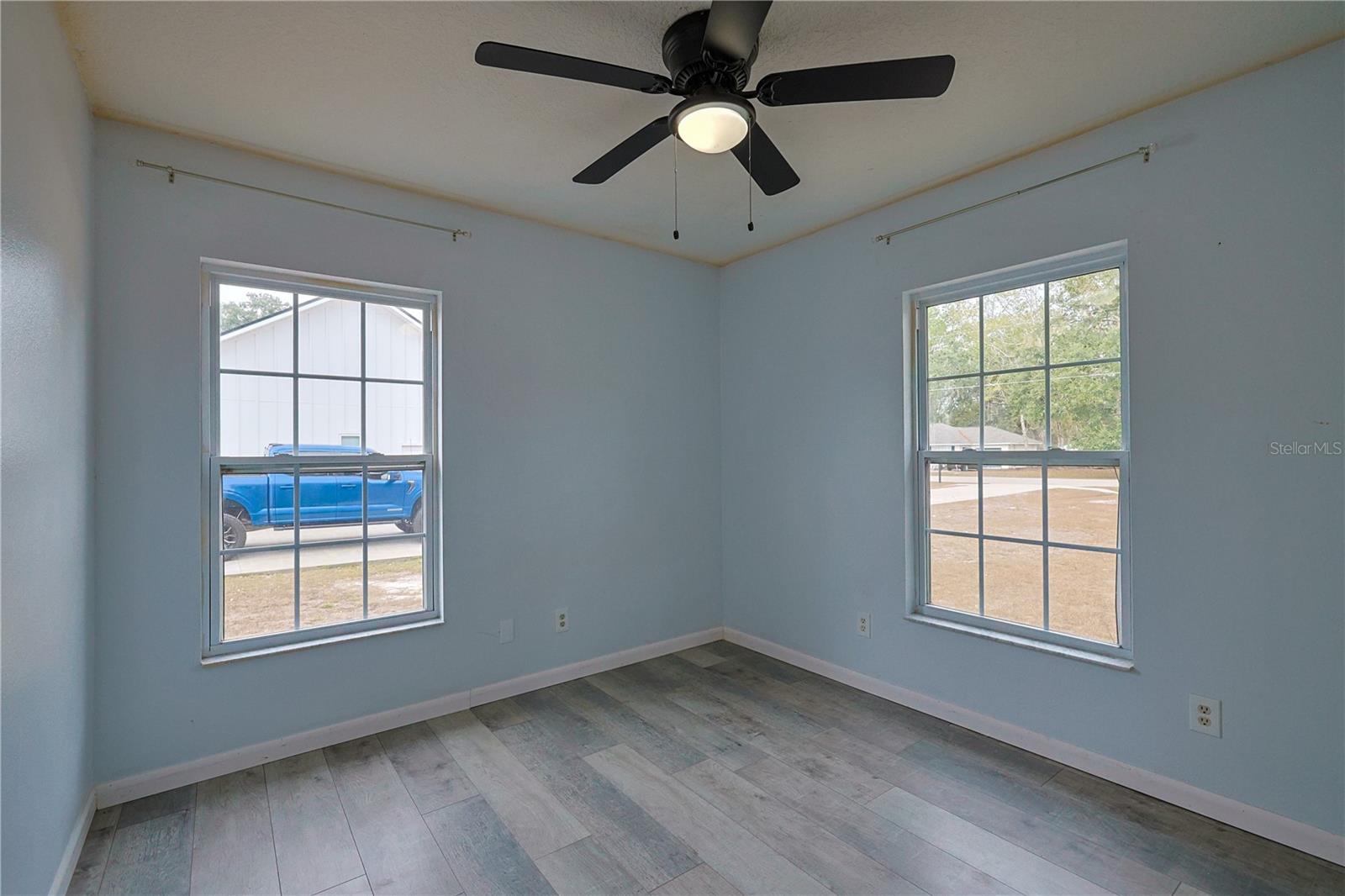 HOLLY BROOK - Residential