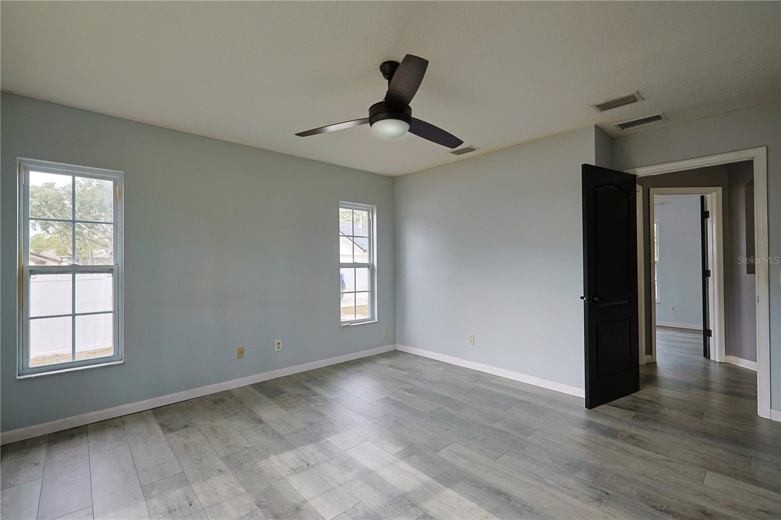 HOLLY BROOK - Residential