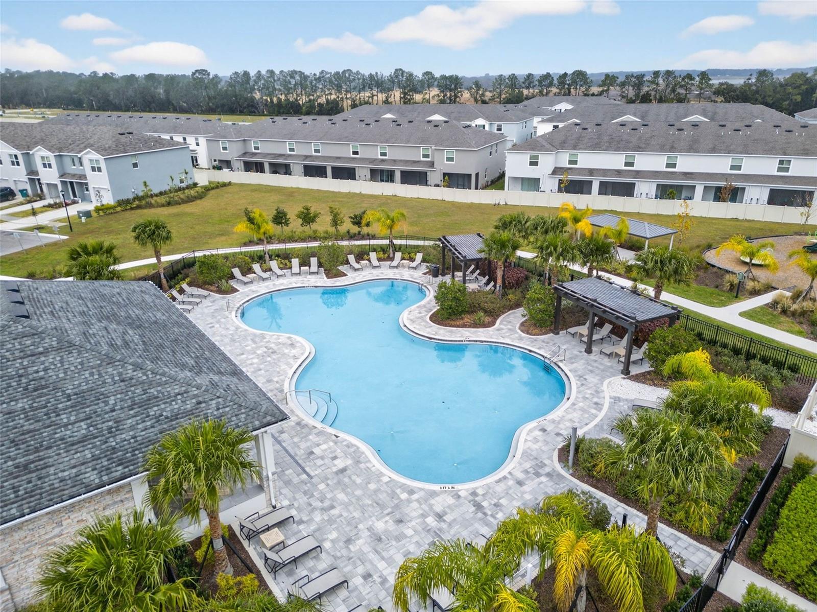 TOWNS/WOODSDALE PH 1 - Residential Lease