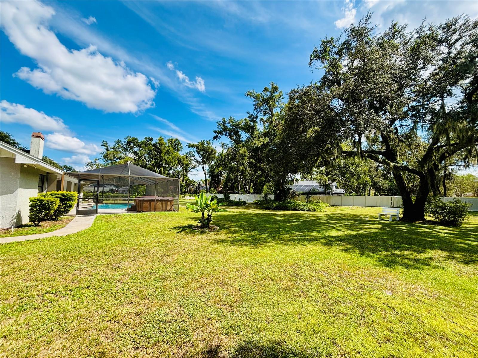 BLOOMINGDALE SEC F UNIT 1 - Residential