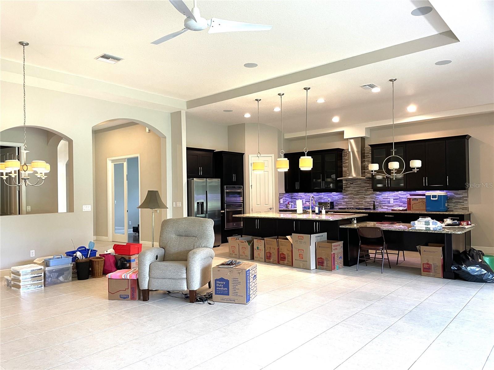 LAKESHORE RANCH PH I - Residential Lease