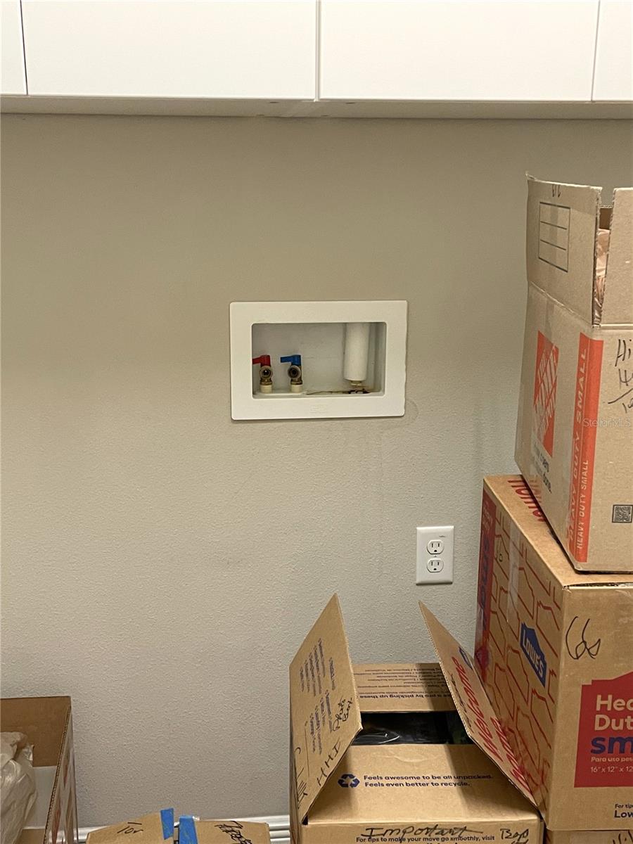 LAKESHORE RANCH PH I - Residential Lease