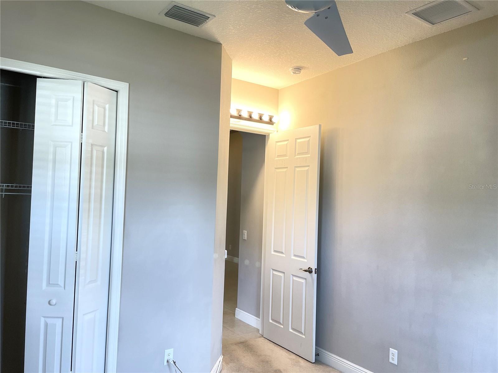 LAKESHORE RANCH PH I - Residential Lease