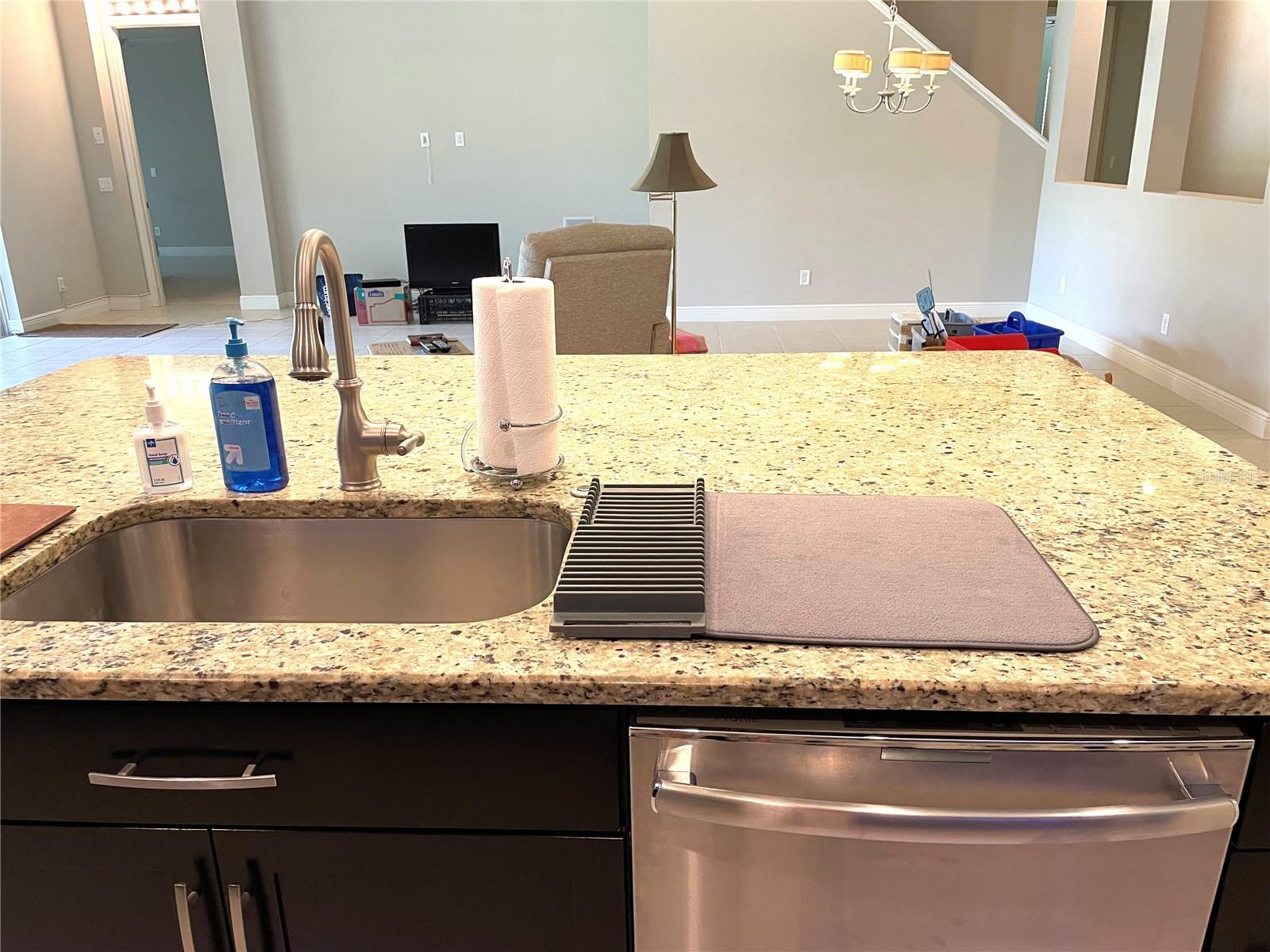 LAKESHORE RANCH PH I - Residential Lease