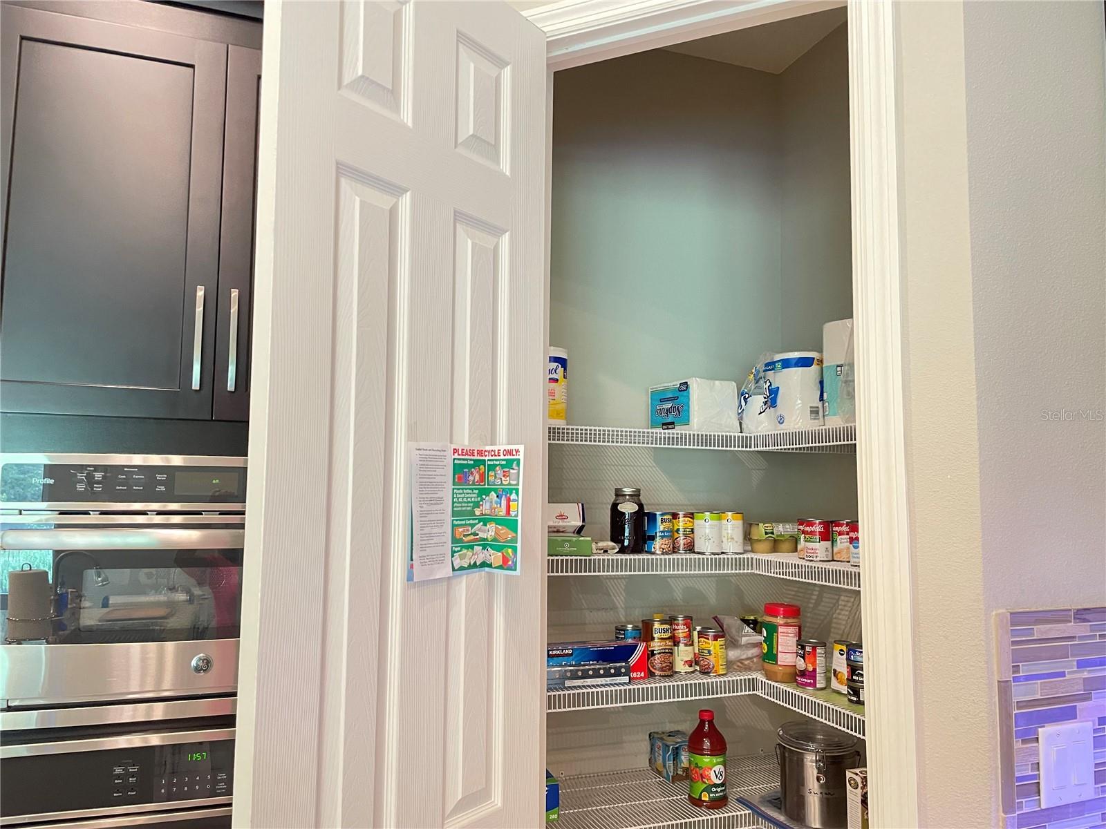 LAKESHORE RANCH PH I - Residential Lease