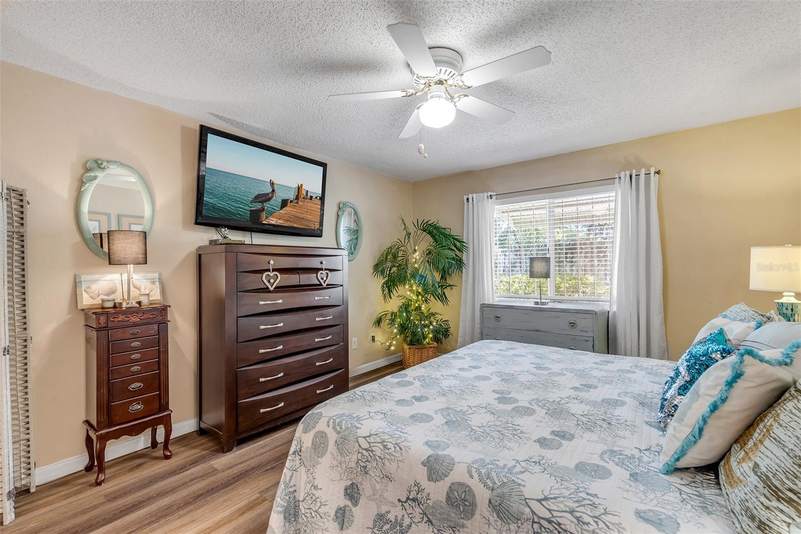 MISNERS BRANCH WINDING WOODS PH 05A - Residential