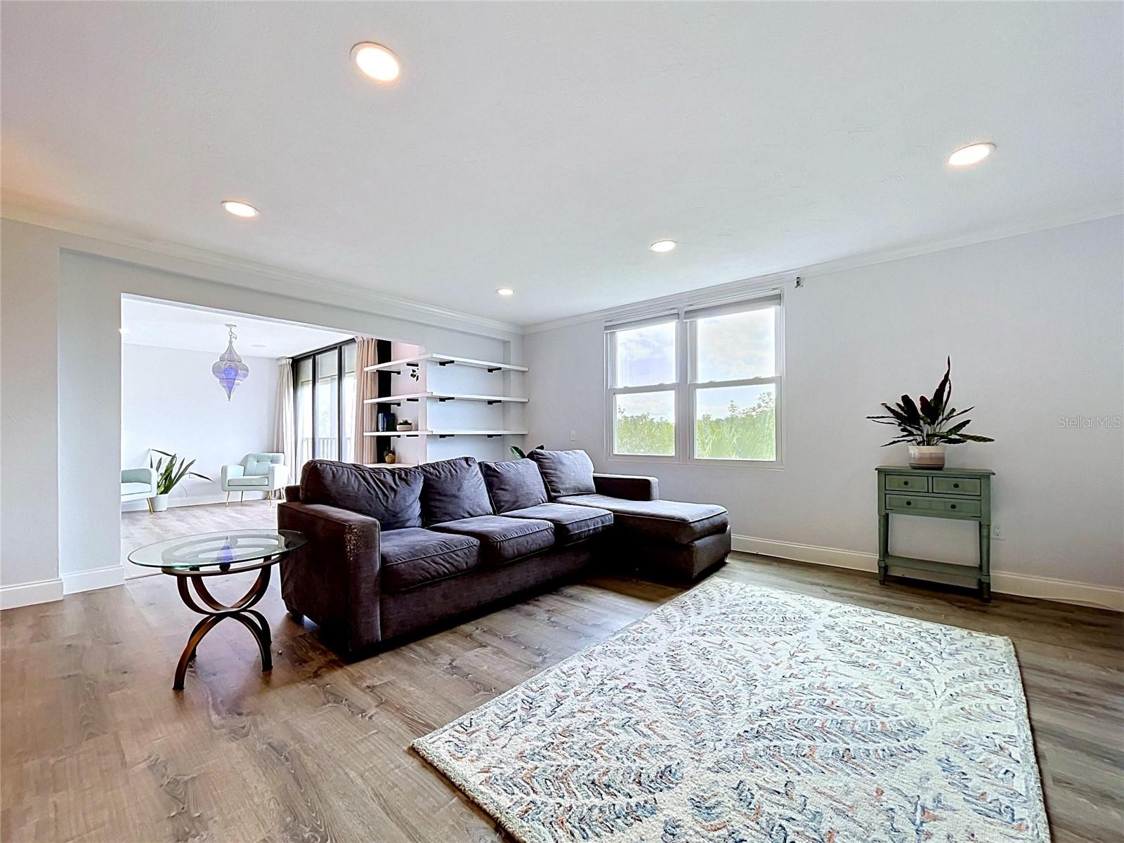 RACQUET CLUB NORTHEAST CONDO THE - Residential