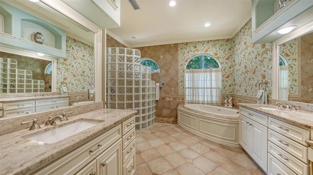 PRIME SUB / WEST OF THE TRAIL - Residential