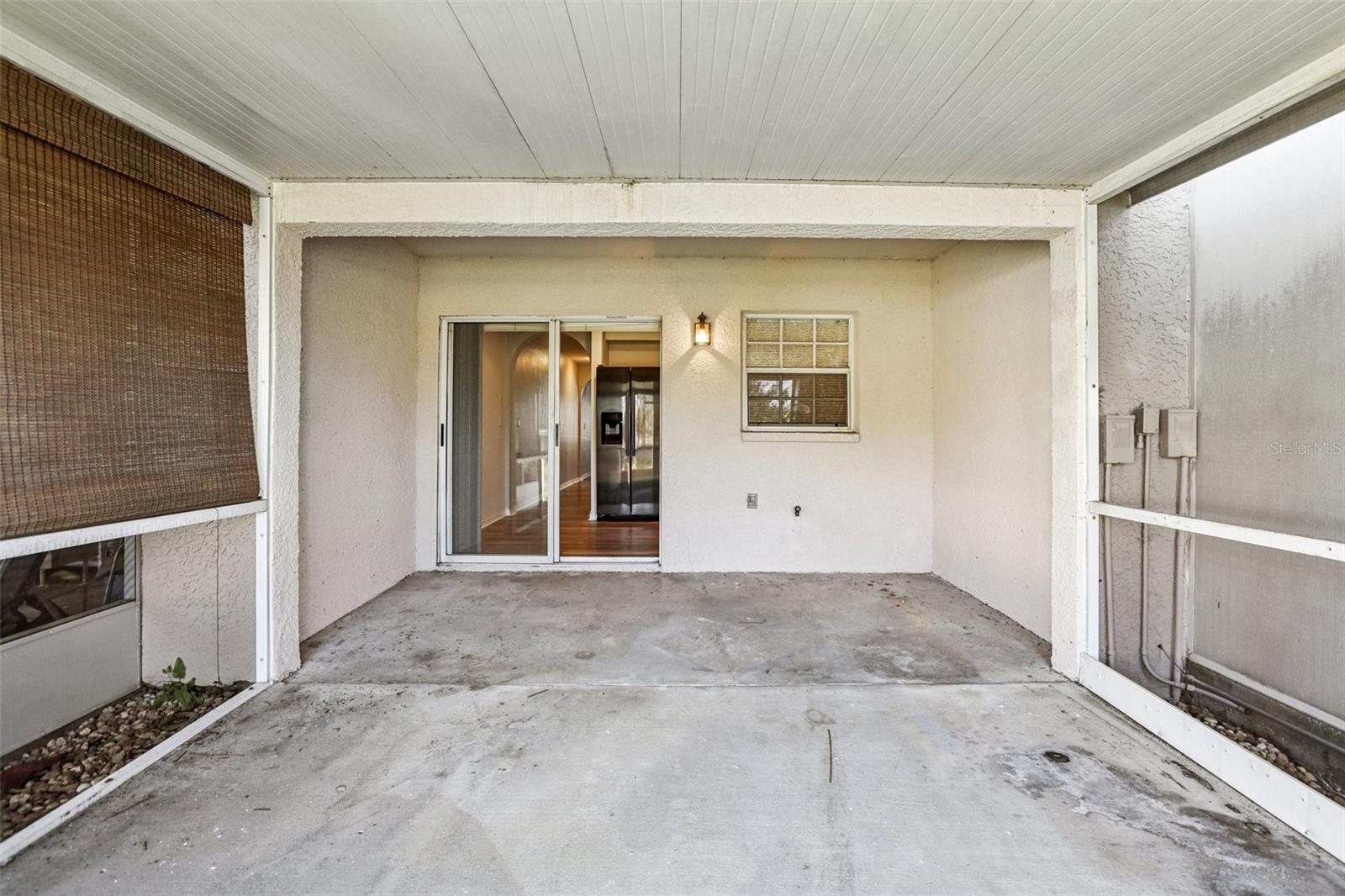 THE TWNHMS AT KENSINGTON - Residential