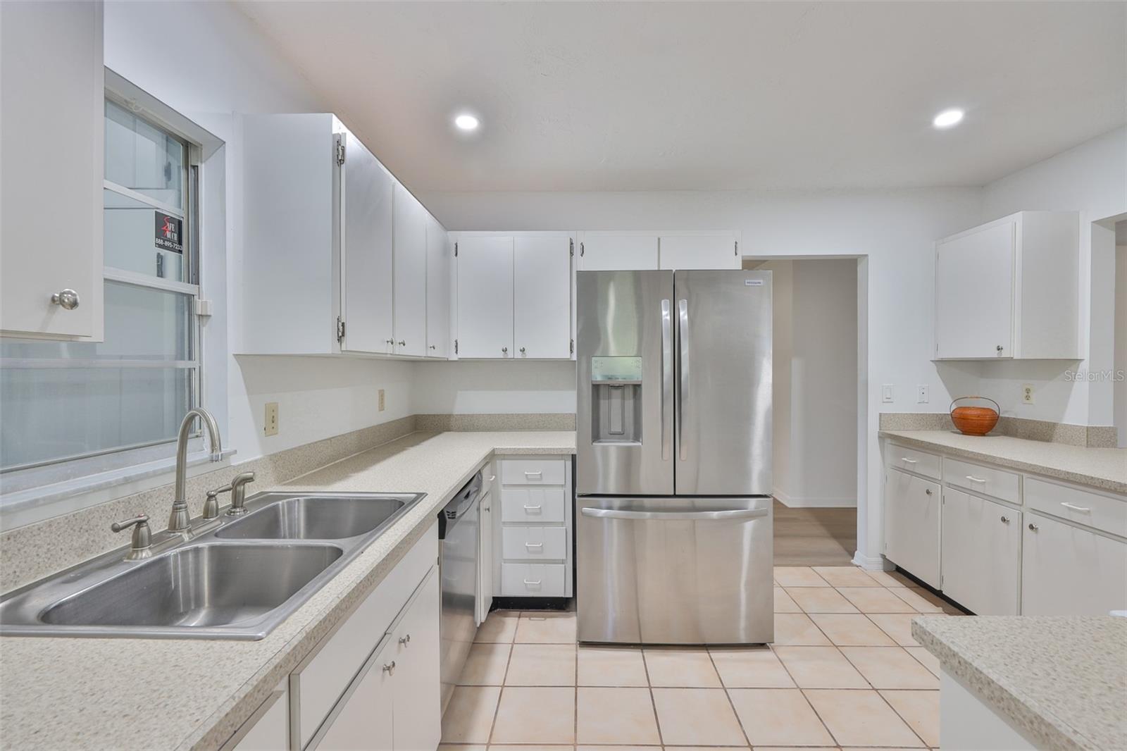 SUN CITY CENTER UNIT 45 1ST AD - Residential Lease