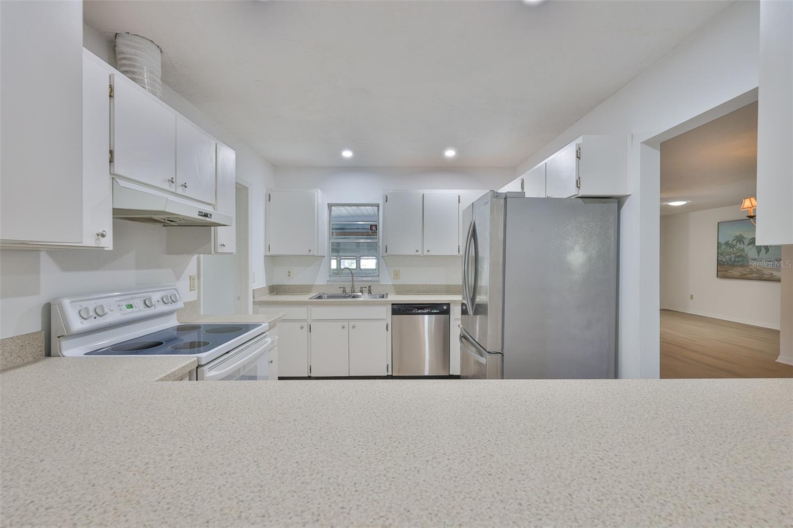 SUN CITY CENTER UNIT 45 1ST AD - Residential Lease