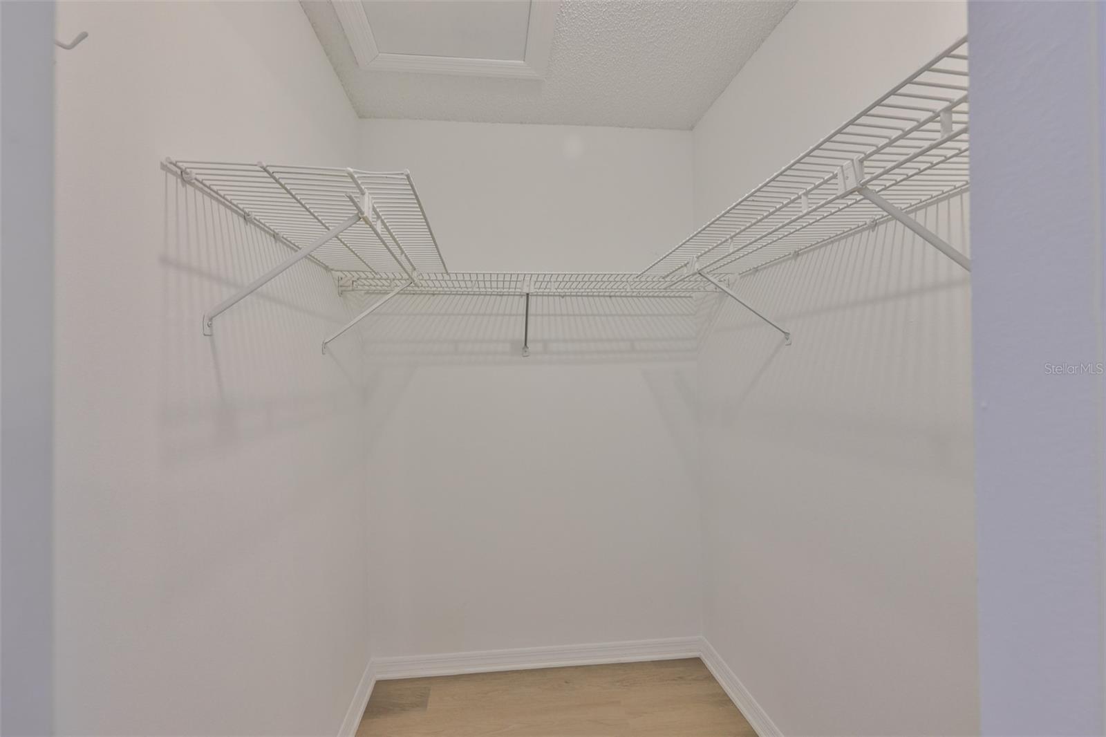 SUN CITY CENTER UNIT 45 1ST AD - Residential Lease