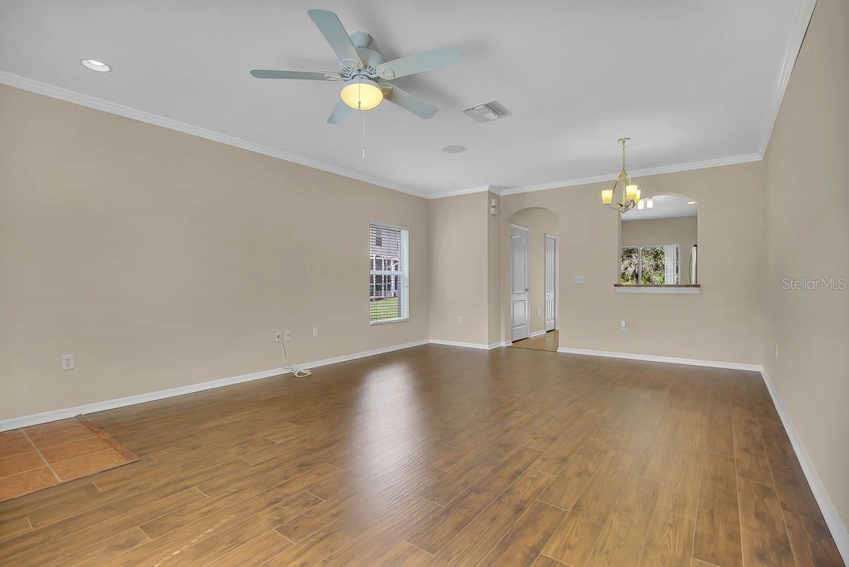 15834 FISHHAWK VIEW DRIVE, LITHIA, FL, 33547 3 15834 FISHHAWK VIEW DRIVE