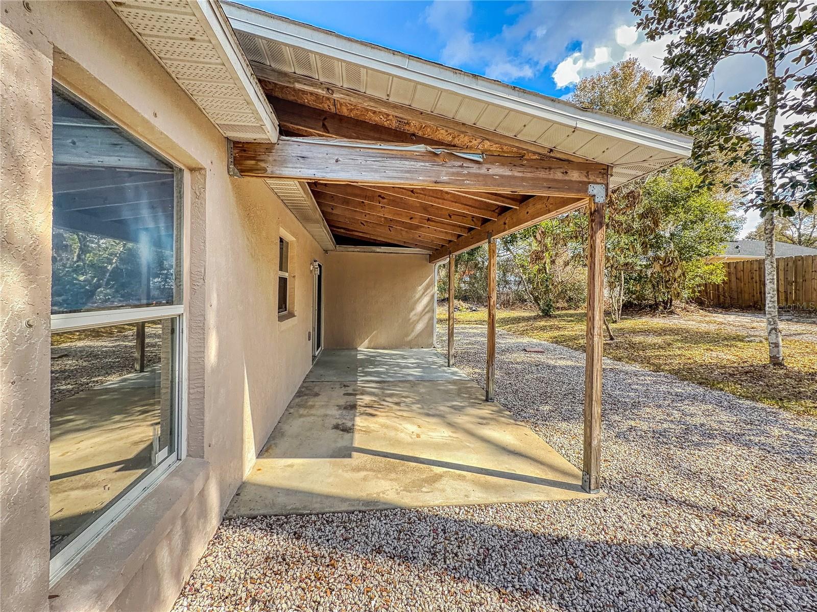 WEST HIGHLANDS - Residential