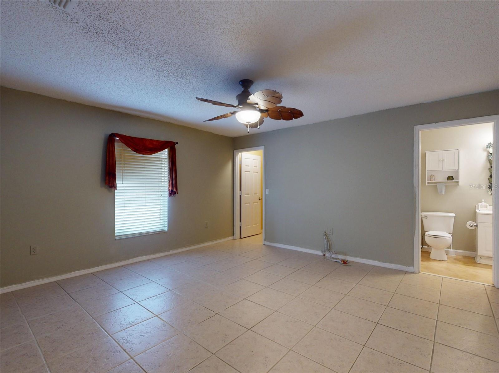 WEST HIGHLANDS - Residential