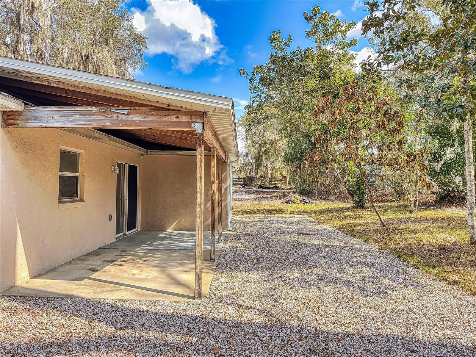 WEST HIGHLANDS - Residential