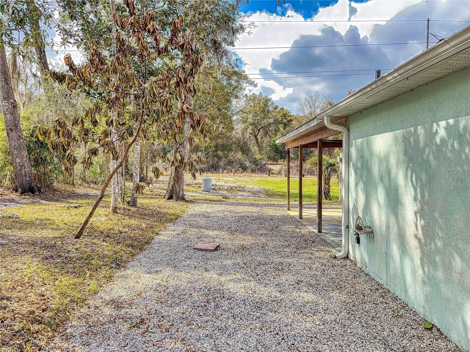 WEST HIGHLANDS - Residential