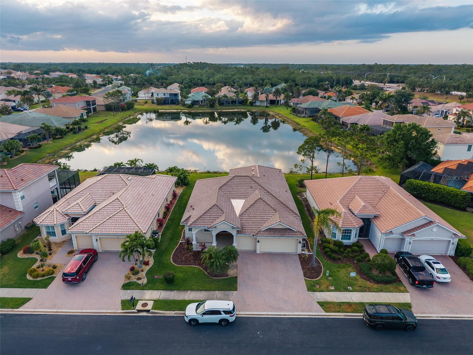 STONEYBROOK AT VENICE - Residential
