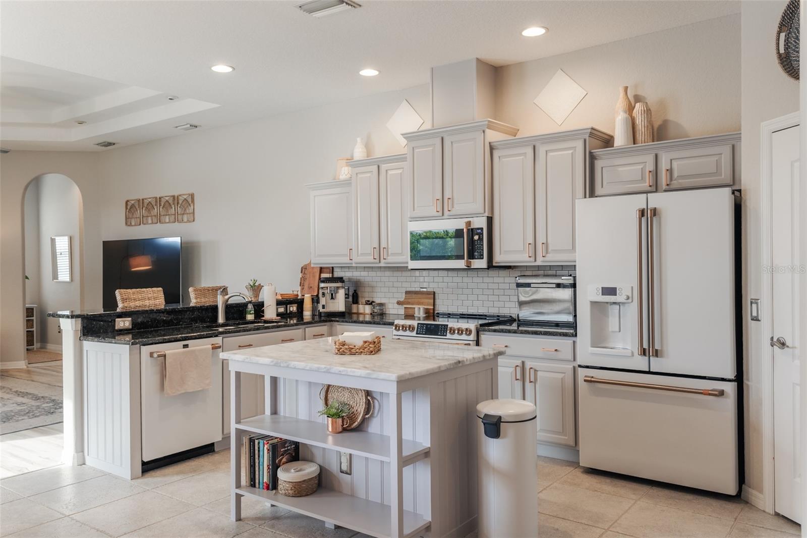STONEYBROOK AT VENICE - Residential