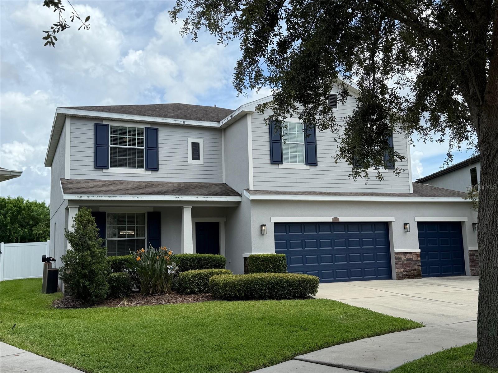 12236 FAIRLAWN DRIVE