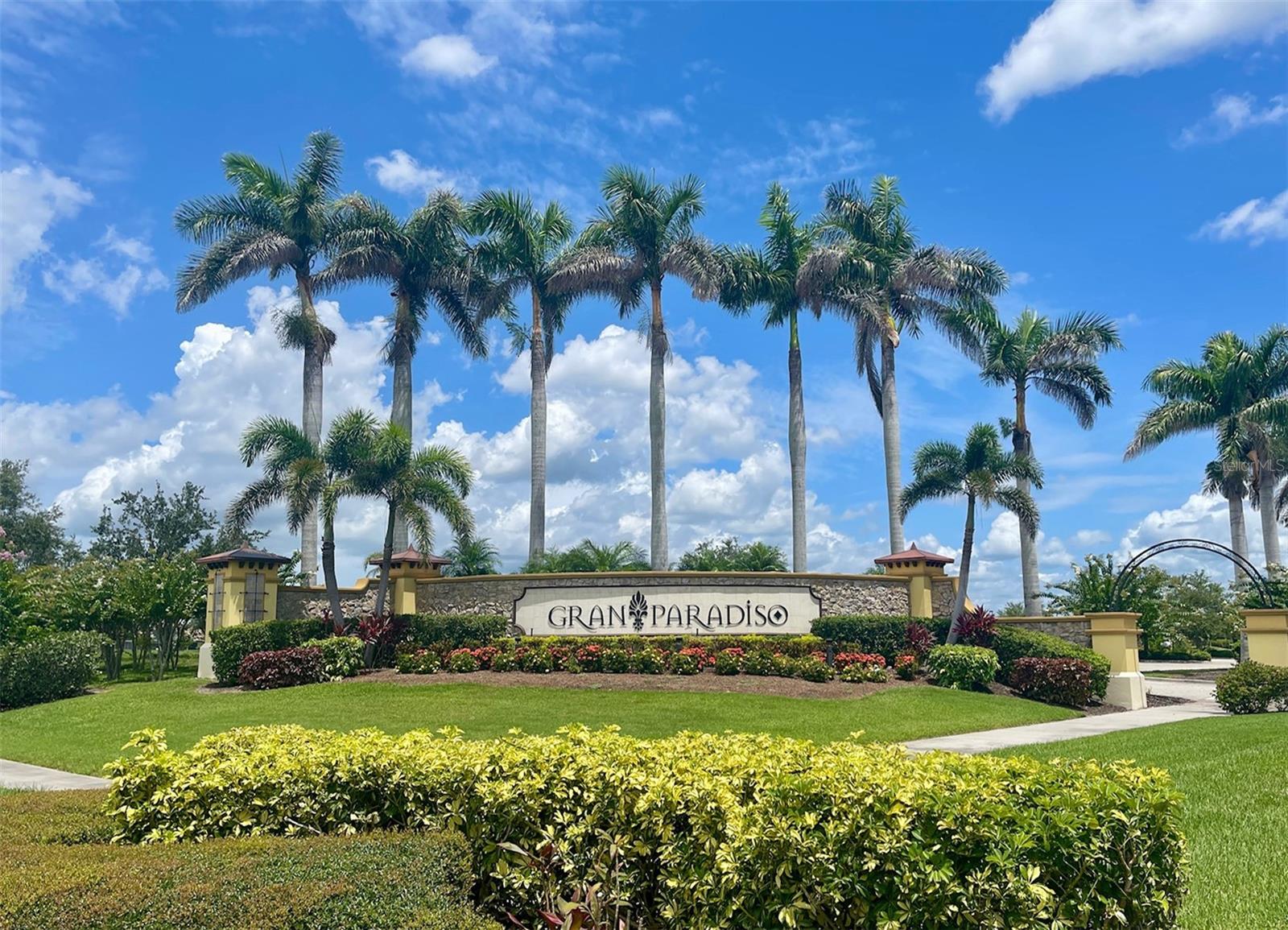 GRAN PARADISO PH 1 - Residential